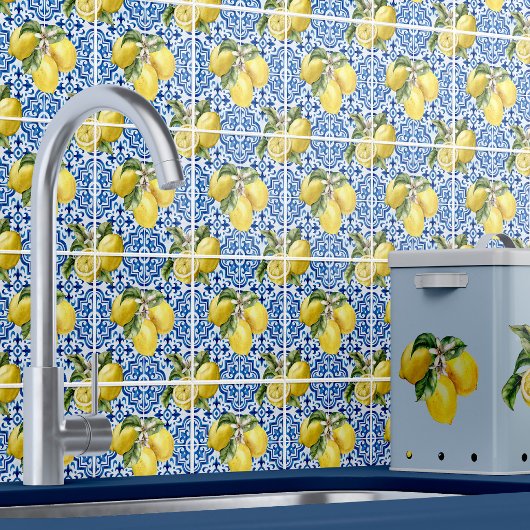 Blau-weißes mediterranes Zitronenmuster Fliese