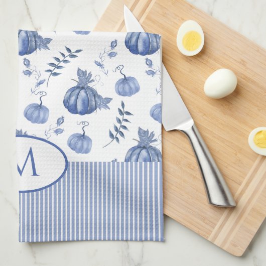 Blau | White Watercolor Pumpkin Patch Patches Geschirrtuch (Viertel Falte)