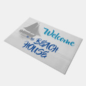 Blau Willkommen im Beach House nautical Fußmatte (Schrägansicht)