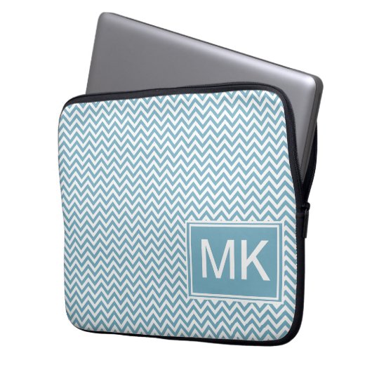Blau Zickzack mit Monogramm Laptopschutzhülle (Vorderseite Links)