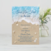 Blau zwei weniger Fische im Meeressauger Dusche Einladung (Stehend Vorderseite)