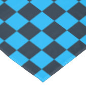 Blaubeer Karomuster Tischdecke (Schrägansicht)