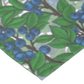 Blaubeere auf weiß tischdecke (Schrägansicht)