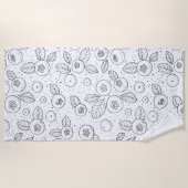 Blaubeeren auf schwarz und weiß strandtuch (Vorderseite)