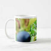 Blaubeeren und Lingon Beeren Kaffeetasse (Links)