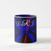 Blaubeerfarbene abstrakte geometrische Kaffeetasse (Zentrum)