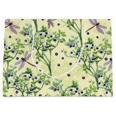 Blaubeermuster mit Libellen Große Geschenktüte (Vorderseite)