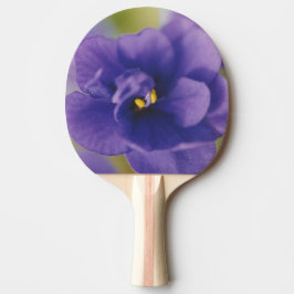 Blaublühende Blume von Violet Saintpaulia Zoomed Tischtennis Schläger