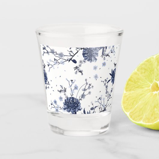 Blaublumen Schnapsglas (Vorderseite)