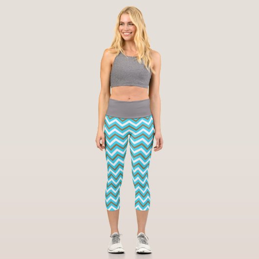 Blaubraune Zig Zag Lines Geometric Sea Waves Capri Leggings (Vorderseite)