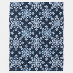Blaue 3D-Schneeflocken Fleecedecke