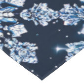 Blaue 3D-Schneeflocken Tischdecke (Schrägansicht)