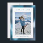 Blaue abstrakte Gradient Chanukka-Foto Feiertagskarte<br><div class="desc">Eine moderne Chanukka-Fotokarte mit abstraktem Farbverlaufshintergrund in Blautönen. Laden Sie Ihr eigenes Foto hoch. Auf der Rückseite der Karte können Sie eine längere Nachricht eingeben.</div>