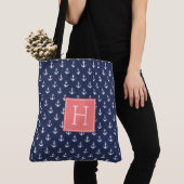 Blaue Anker Muster und Korallenmonogramm Tasche (Von Nahem)