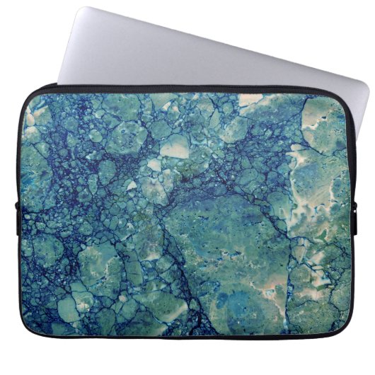 Blaue Aquamarin grüne Marmorstruktur Laptopschutzhülle (Vorderseite)