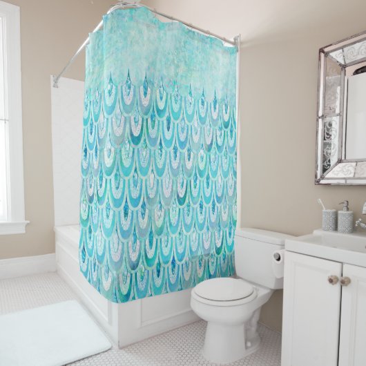 Blaue aquamarine glänzende Meerjungfrau stuft Duschvorhang (Beispiel)