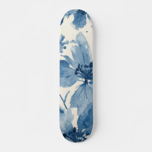 Blaue Aquarell-Blumen gemalt Botanisch Whimsical Skateboard
