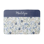Blaue Aquarell-Wildblumen-Monogramm-Name Badematte (Vorderseite)
