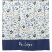 Blaue Aquarell-Wildblumen-Monogramm-Name Duschvorhang (Vorderseite)