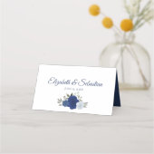 Blaue Aquarellfarben Rose Elegantes Hochzeitsticht Platzkarte (Rückseite)