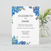 Blaue Aquarellkirche Wildblume Blühende Hochzeit Einladung (Stehend Vorderseite)