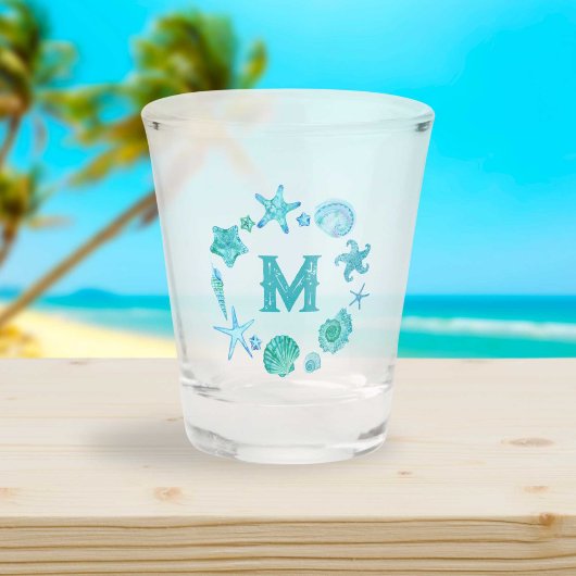 Blaue Aquarellmuscheln und Starfish Monogramm Schnapsglas