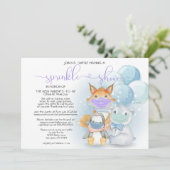 Blaue arktische Tiere in Masken Sprinkle Dusche Einladung (Stehend Vorderseite)