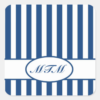 Blaue Autumnal Streifen mit Monogramm Quadratischer Aufkleber