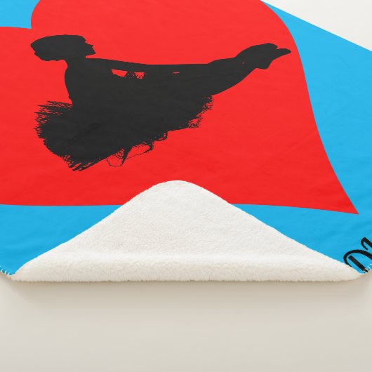 Blaue Ballerina Decke mit rotem Herz. Sherpadecke (3/4)