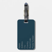 Blaue Berge reflektiert im See Gepäckanhänger (Rückseite vertikal)