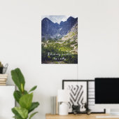 Blaue Berge und ein Tal Poster (Heimbüro)