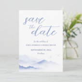 Blaue Berge und Vögel Hochzeit speichern das Datum Einladung (Stehend Vorderseite)