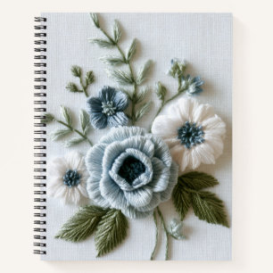 Blaue bestickte Blumen   Botanische Blüten Notizblock