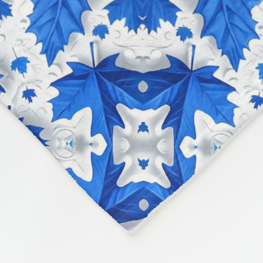 Blaue Blattmusterdecke Fleecedecke (Ecke)
