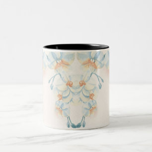 Blaue Blume auf beigem Hintergrund Zweifarbige Tasse