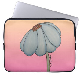 Blaue Blume mit rosa Hintergrund Laptopschutzhülle