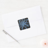 Blaue Blume Quadratischer Aufkleber (Umschlag)