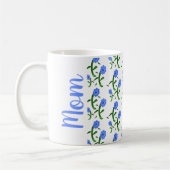 Blaue Blumen auf der Mama Kaffeetasse (Links)