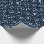 Blaue Blumen auf dunkelblau Geschenkpapier (Ecke)