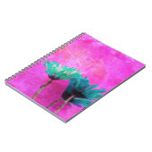 Blaue Blumen auf grungy Pink Notizblock (Linke Seite)