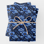 Blaue Blumen auf schwarz Geschenkpapier Set (Beispiel)