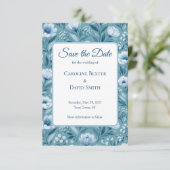 Blaue Blumen auf Türkisblauem Hintergrund Save The Date (Stehend Vorderseite)