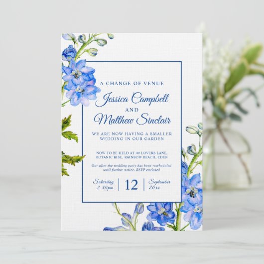 Blaue Blumen Delphinium Wechsel des Veranstaltungs Einladung (Stehend Vorderseite)