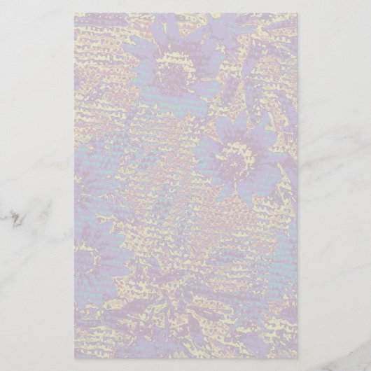 Blaue Blumen gegen Blatttarnungsmuster Briefpapier (Vorderseite)