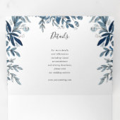 Blaue Blumen in einer Hochzeit Einladung (Innen Erste Seite)