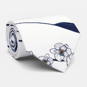 Blaue Blumen Krawatte (Gerollt)