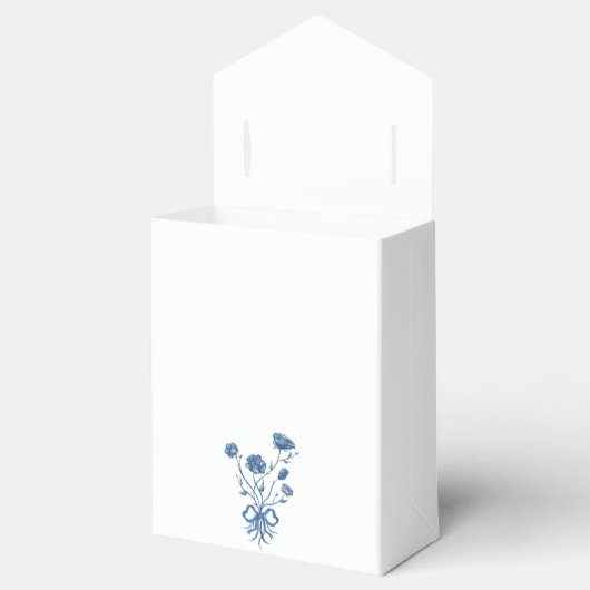 Blaue Blumen mit Bow Geschenkschachtel (Geöffnet)