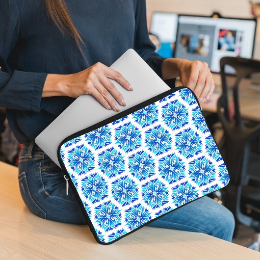 Blaue Blumen, Muster der Blume, Blumenmuster Laptopschutzhülle