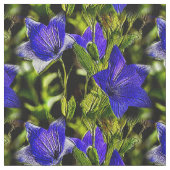 Blaue Blumen Naturmuster Stoff (Nahaufnahme)