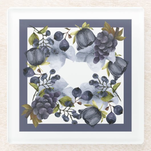 Blaue Blumen und Früchte im Rahmen Glasuntersetzer (Vorderseite)